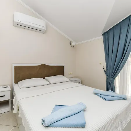 Light House 30 Hotel apartamentowy