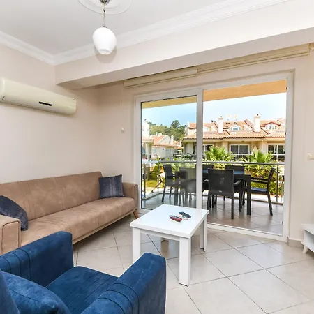 Hotel apartamentowy Light House 30